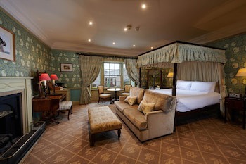 Devonshire Arms Hotel & Spa