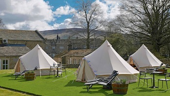 Devonshire Arms Hotel & Spa