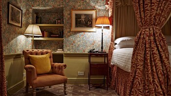 Devonshire Arms Hotel & Spa