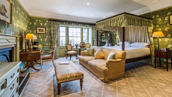 Devonshire Arms Hotel & Spa