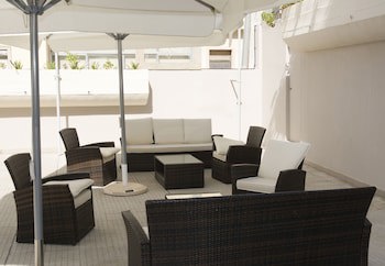 Hotel Rainha D. Amelia, Arts & Leisure