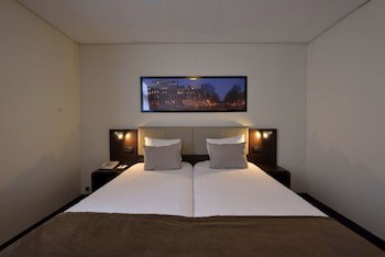 Best Western Dam Square Inn