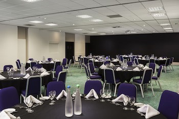 Mercure Telford Centre Hotel