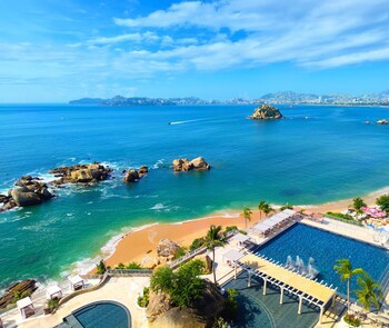Fiesta Americana  Acapulco Villas