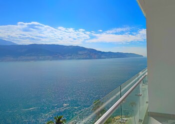 Fiesta Americana  Acapulco Villas