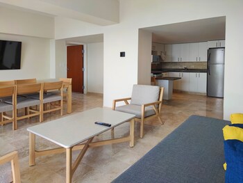 Fiesta Americana  Acapulco Villas
