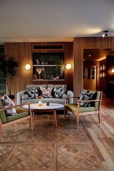 Burnham Beeches Hotel