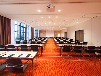Steigenberger Hotel Dortmund galeri fotoğrafı