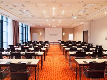 Steigenberger Hotel Dortmund galeri fotoğrafı