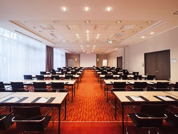 Steigenberger Hotel Dortmund galeri fotoğrafı