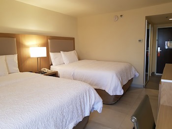 Hampton Inn By Hilton Monterrey-Airport