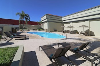 Hampton Inn By Hilton Monterrey-Airport