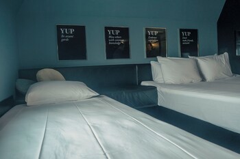 Yup Hotel
