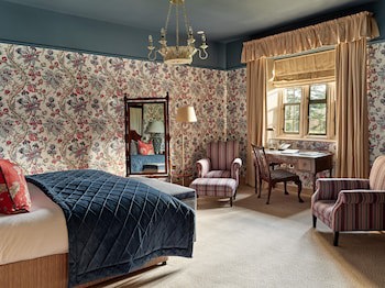 Ellenborough Park
