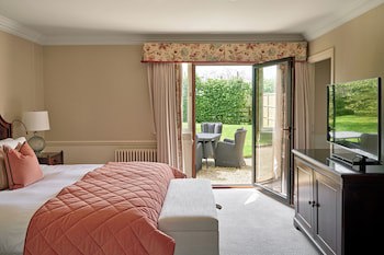 Ellenborough Park
