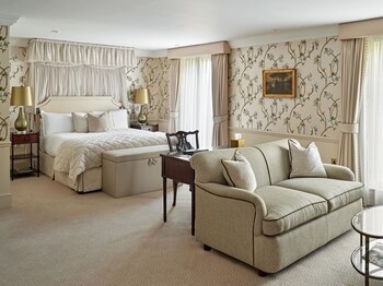 Ellenborough Park