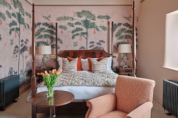 Ellenborough Park