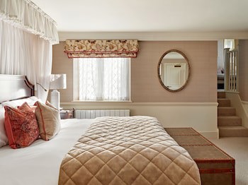 Ellenborough Park
