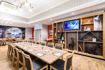 Holiday Inn Portsmouth, An Ihg Hotel