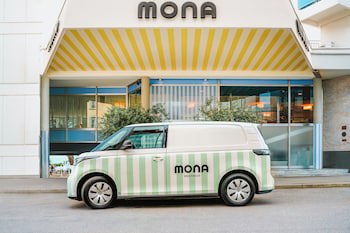 Mona Ex-Eurotel