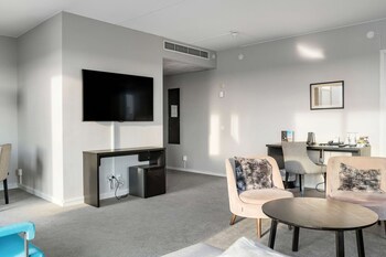 Best Western Plus Hotel Plaza