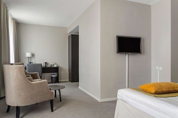 Best Western Plus Hotel Plaza