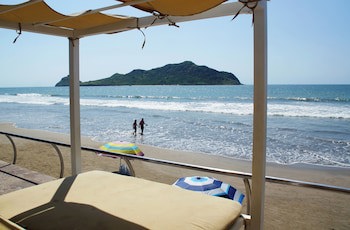 Royal Villas Resort