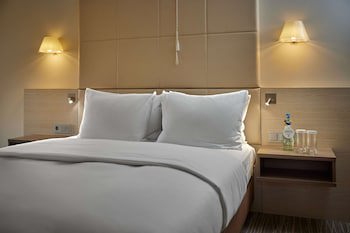 DoubleTree by Hilton Hannover Schweizerhof galeri fotoğrafı
