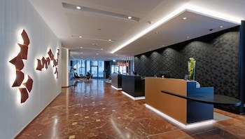 DoubleTree by Hilton Hannover Schweizerhof galeri fotoğrafı