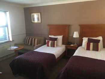 Gomersal Park Hotel
