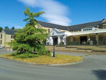 Gomersal Park Hotel