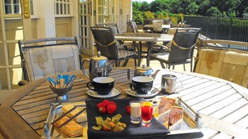 Gomersal Park Hotel