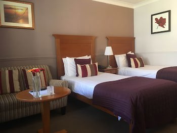 Gomersal Park Hotel