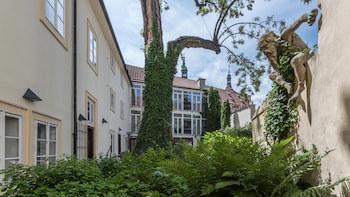 Monastery Garden Prague galeri fotoğrafı
