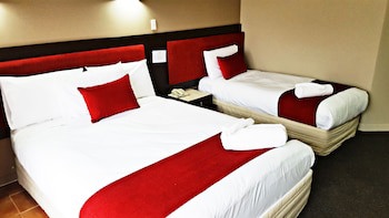 Auckland Airport Kiwi Hotel