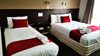 Auckland Airport Kiwi Hotel