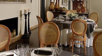 Best Western Plus Embassy Hotel