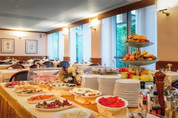 Hotel Crivis galeri fotoğrafı