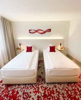 Ramada by Wyndham Dresden galeri fotoğrafı