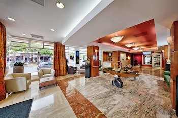 Courtyard By Marriott San Juan Miramar