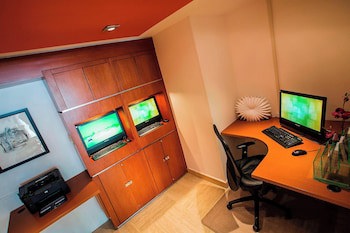Courtyard By Marriott San Juan Miramar