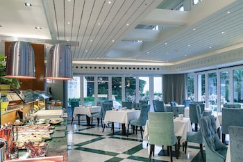 Eurostars Hotel Real