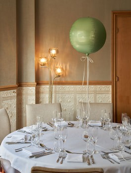 Fairlawns Hotel And Spa