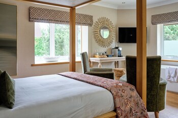 Fairlawns Hotel And Spa