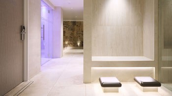 Fairlawns Hotel And Spa