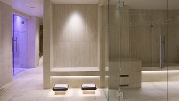 Fairlawns Hotel And Spa