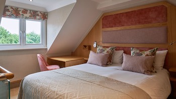 Fairlawns Hotel And Spa