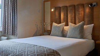 Fairlawns Hotel And Spa