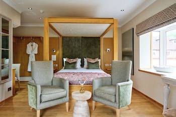 Fairlawns Hotel And Spa