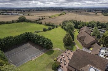 Stratford Manor Hotel